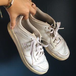 Vintage White Sketchers